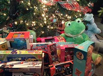 UWG Staff Advisory Council Hosts Another Successful Toy Drive